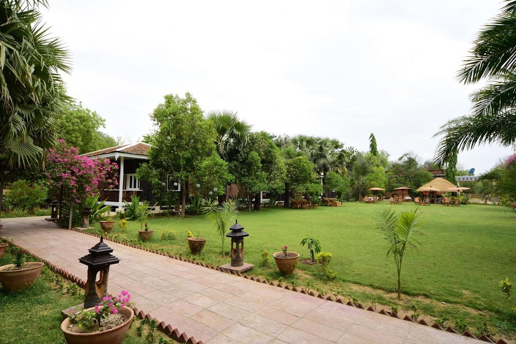 Kma Bagan Village Hotel Екстериор снимка
